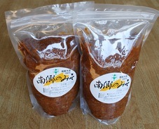 農村で受け継がれてきた製法の南郷みそ