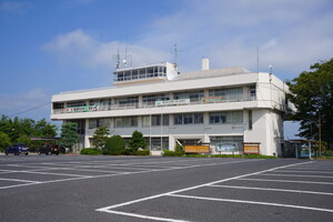 美里町役場本庁舎写真