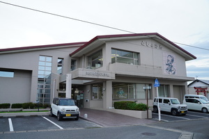 近代文学館・小牛田図書館外観写真